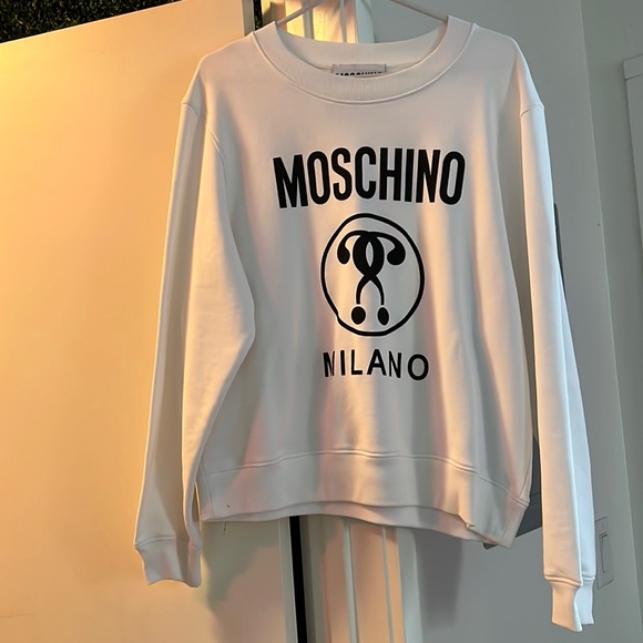 WHITE MOSCHINO CREWNECK - Picture 2 of 7